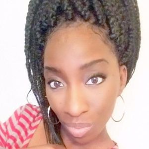 Meet your Posher, Lisa